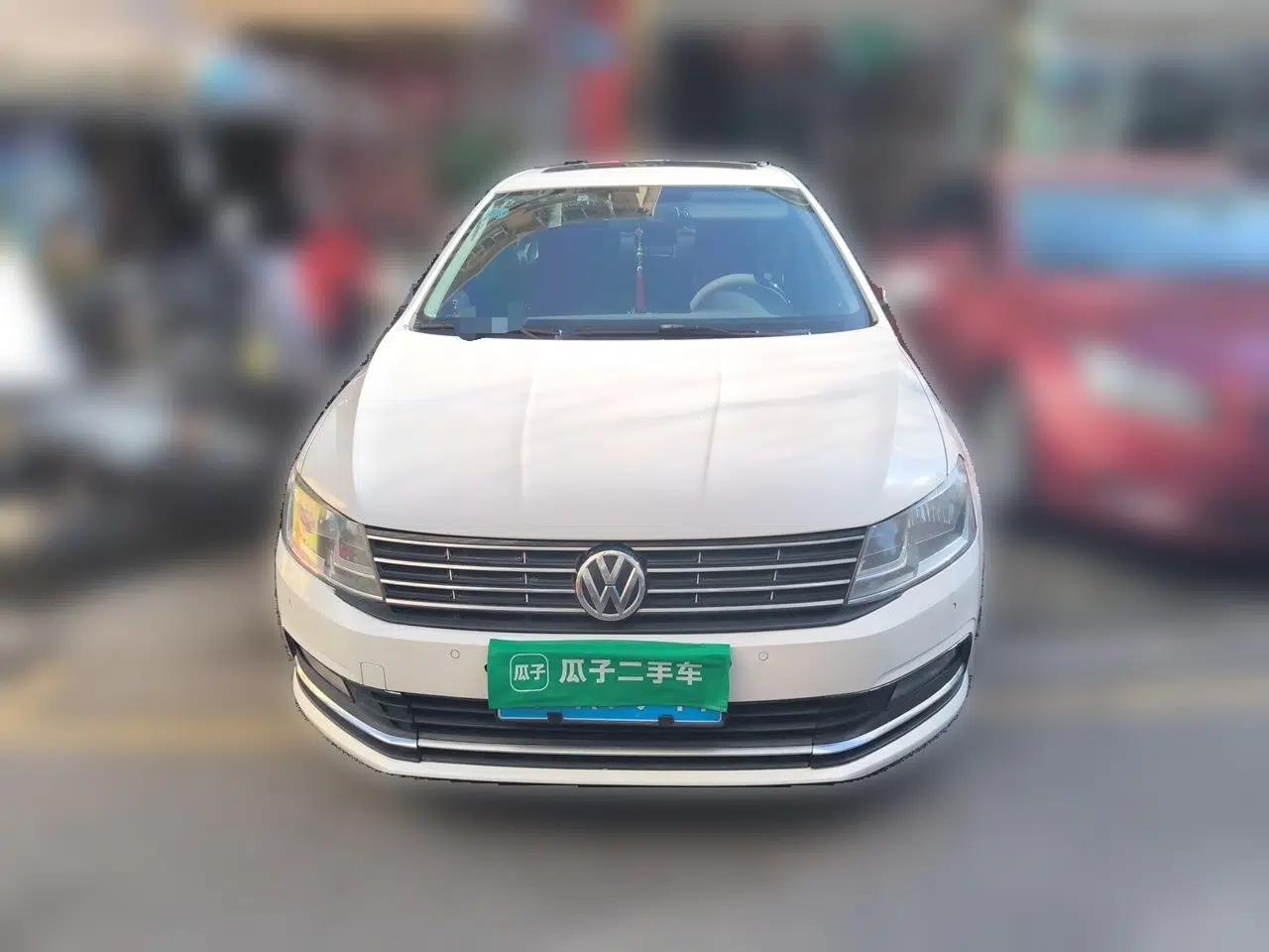 Volkswagen Lavida 2015 230TSI Manual Comfort Edition — миниатюра 2