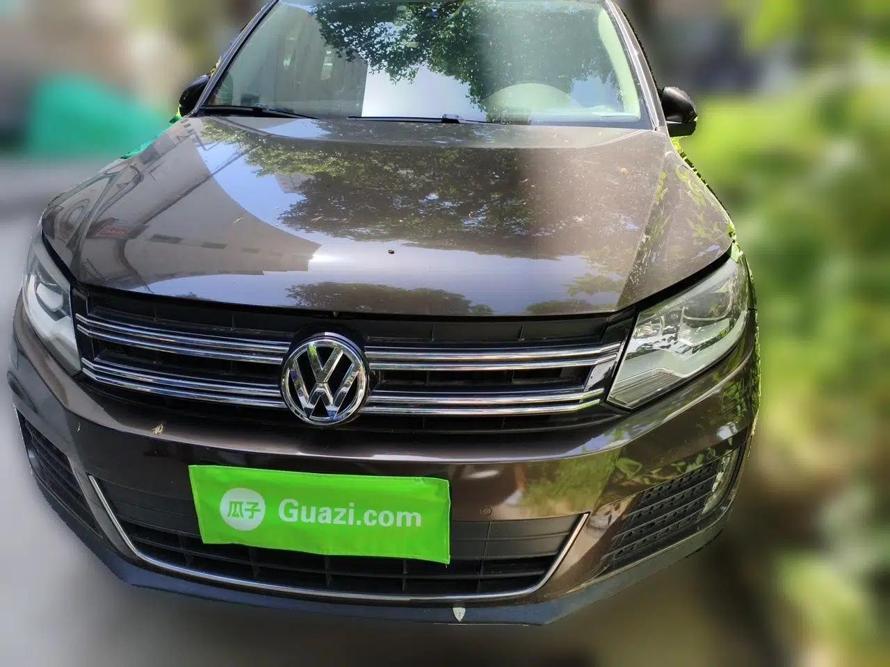 Volkswagen Tiguan 2013 1.8TSI Automatic Two-Wheel Drive Luxury Model — миниатюра 2