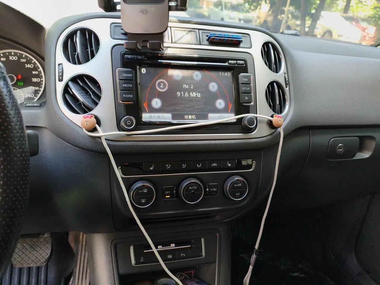 Volkswagen Tiguan 2013 1.8TSI Automatic Two-Wheel Drive Luxury Model — миниатюра 13