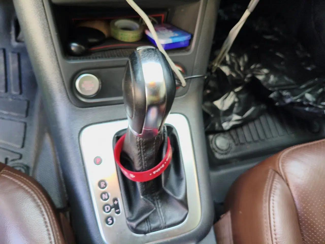 Volkswagen Tiguan 2013 1.8TSI Automatic Two-Wheel Drive Luxury Model — миниатюра 14