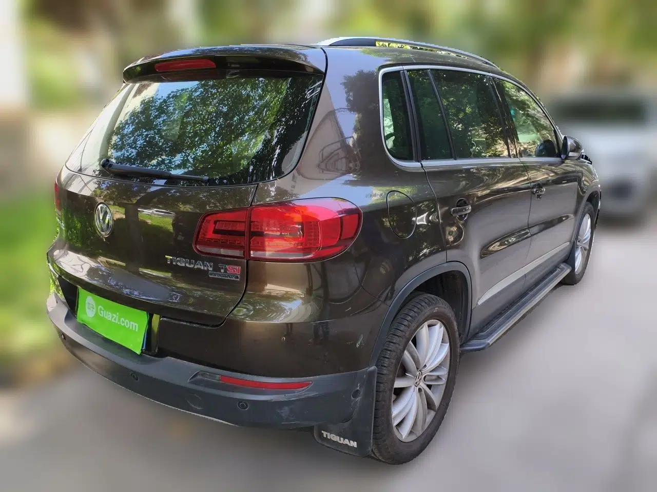 Volkswagen Tiguan 2013 1.8TSI Automatic Two-Wheel Drive Luxury Model — миниатюра 6