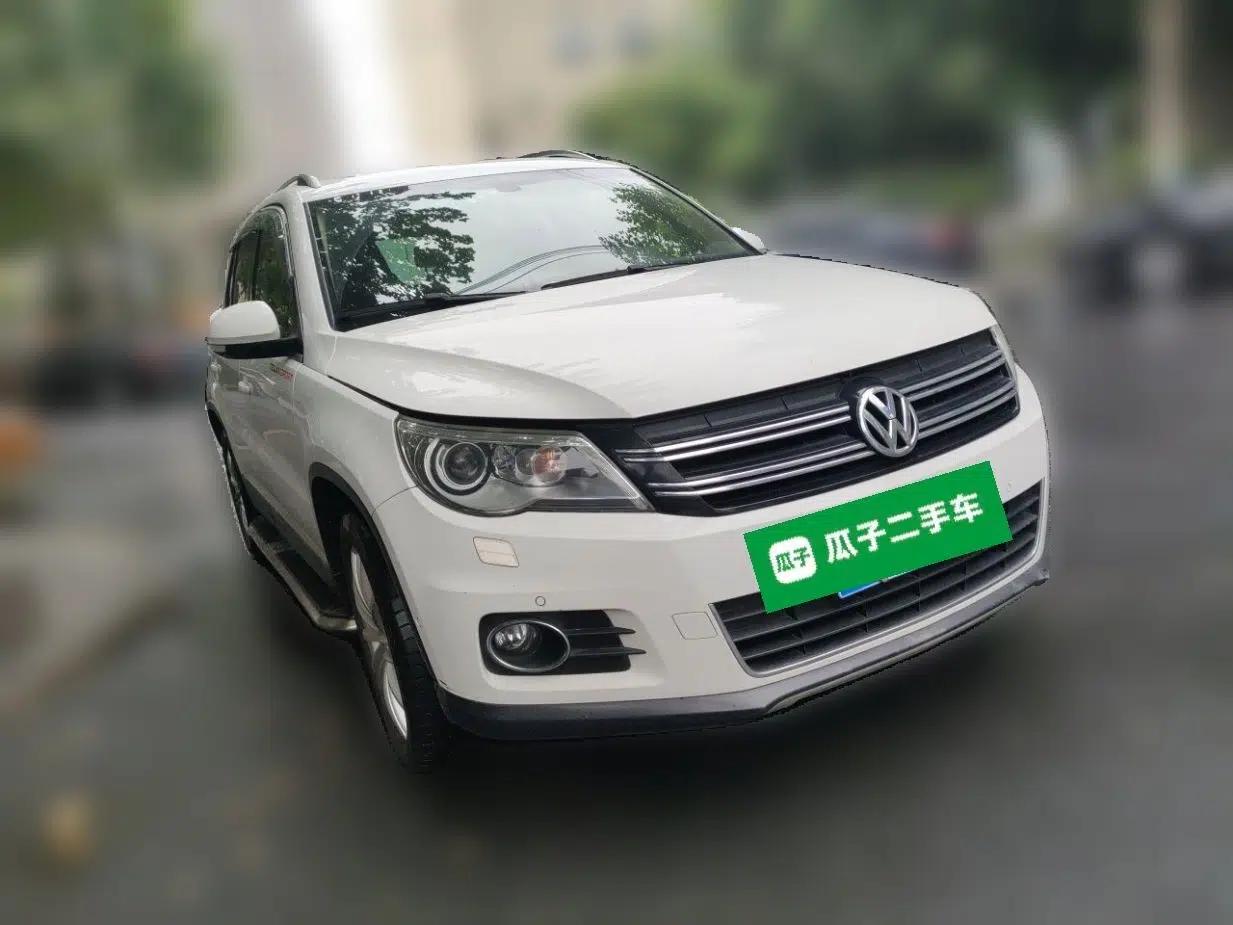 Volkswagen Tiguan 2010 2.0 TSI Automatic All-Wheel Drive Flagship Edition — миниатюра 3
