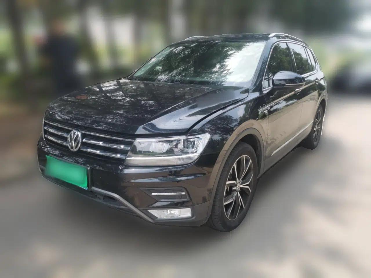 Volkswagen Tiguan L 2020 330TSI Automatic Two-Wheel Drive Smart Luxury Edition China VI Standard — миниатюра 1