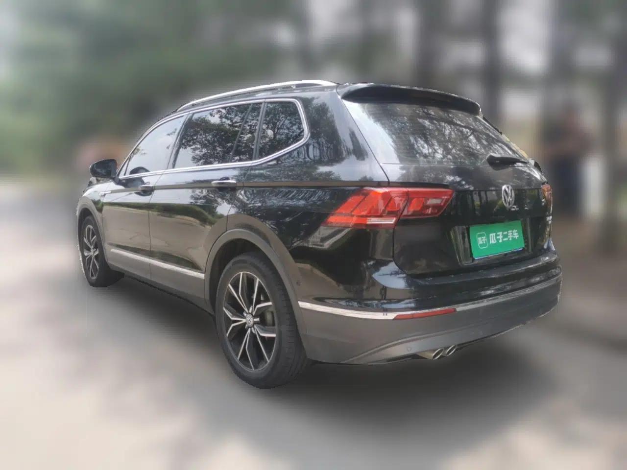 Volkswagen Tiguan L 2020 330TSI Automatic Two-Wheel Drive Smart Luxury Edition China VI Standard — миниатюра 4