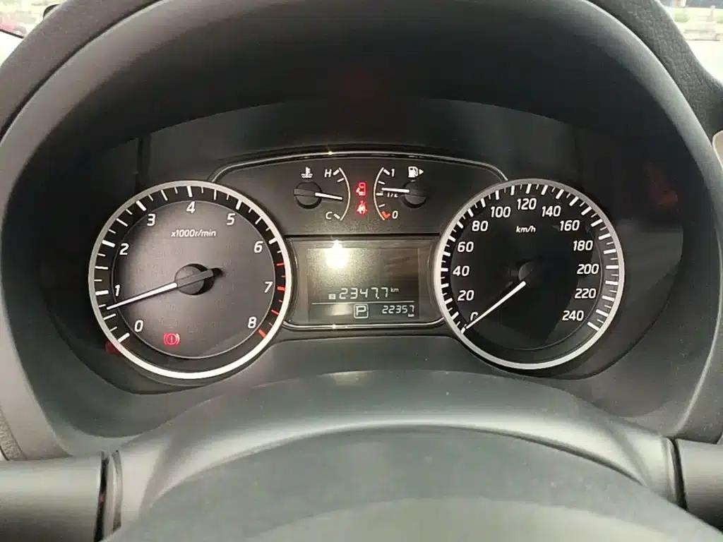 Nissan Sylphy 2024 Classic 1.6XL CVT Luxury Edition — миниатюра 12