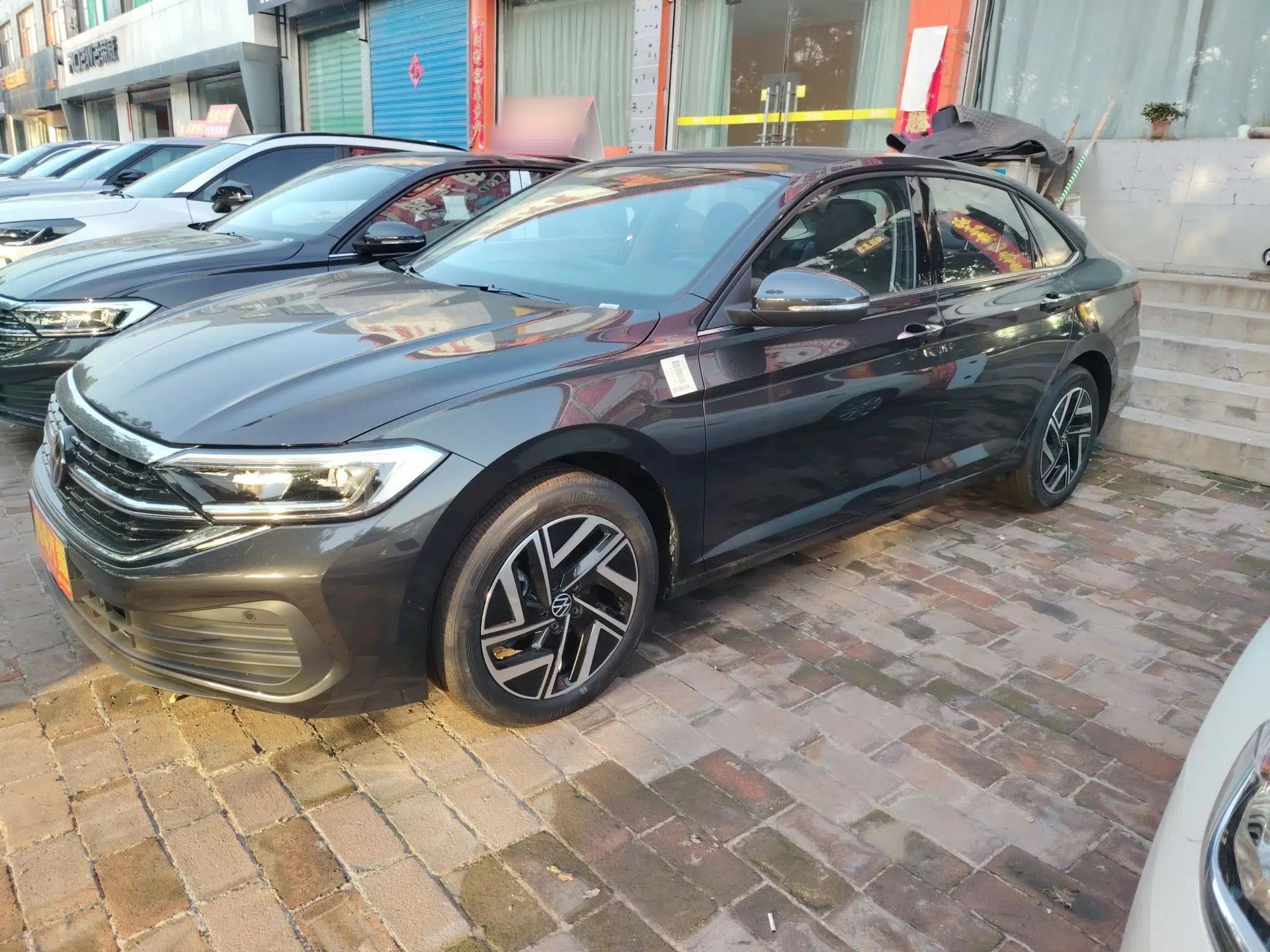 Volkswagen Sagitar 2026 Model 30 Million Units Selected 300TSI DSG Surpassing Edition — миниатюра 6