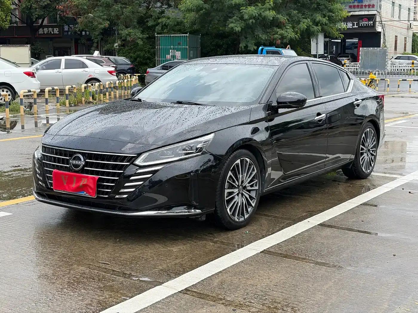 Teana 2022 2.0T XV Premium Edition — миниатюра 1