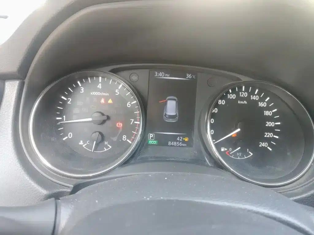 Nissan X-Trail 2017 2.0L CVT Comfort Edition 2WD — миниатюра 12