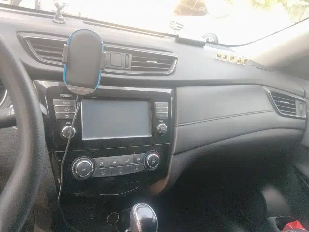 Nissan X-Trail 2017 2.0L CVT Comfort Edition 2WD — миниатюра 14