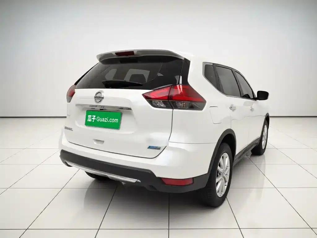 Nissan X-Trail 2017 2.0L CVT Comfort Edition 2WD — миниатюра 6
