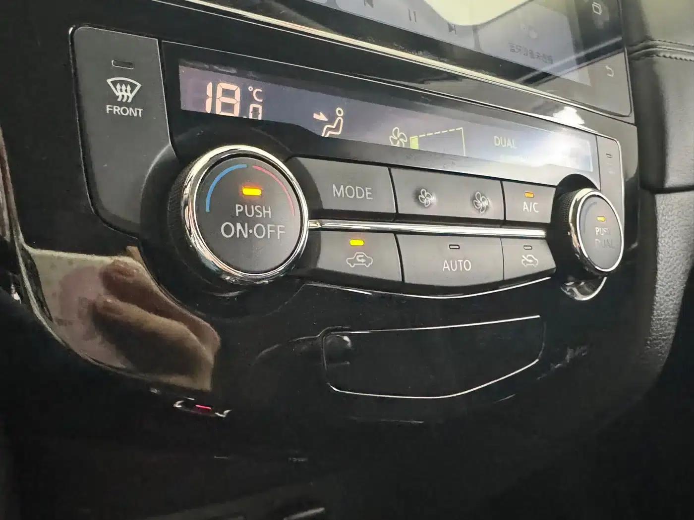 Nissan X-Trail 2022 Facelift 2.0L 2WD Intelligent Connectivity Premium Edition — миниатюра 13