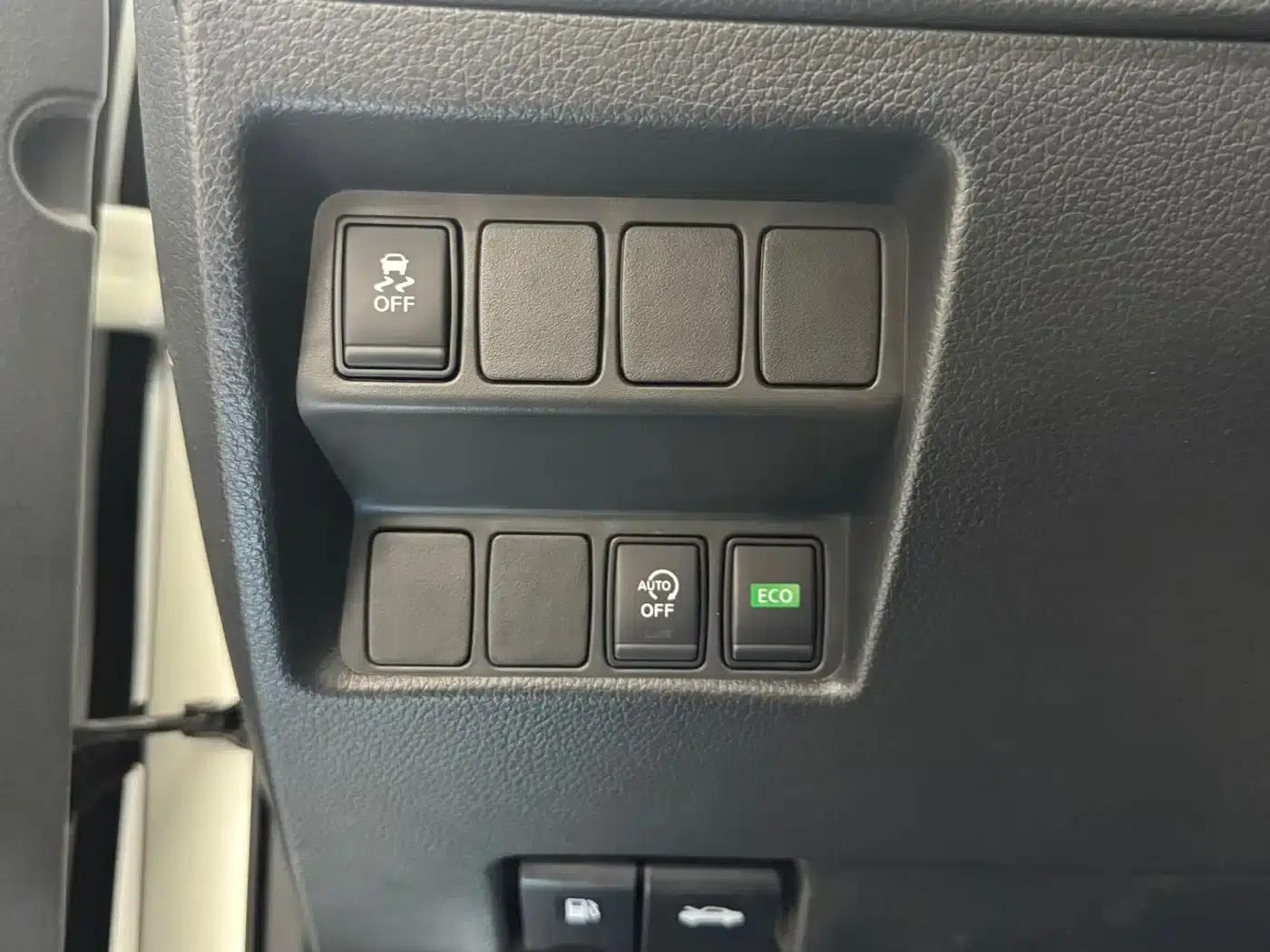 Nissan X-Trail 2022 Facelift 2.0L 2WD Intelligent Connectivity Premium Edition — миниатюра 15