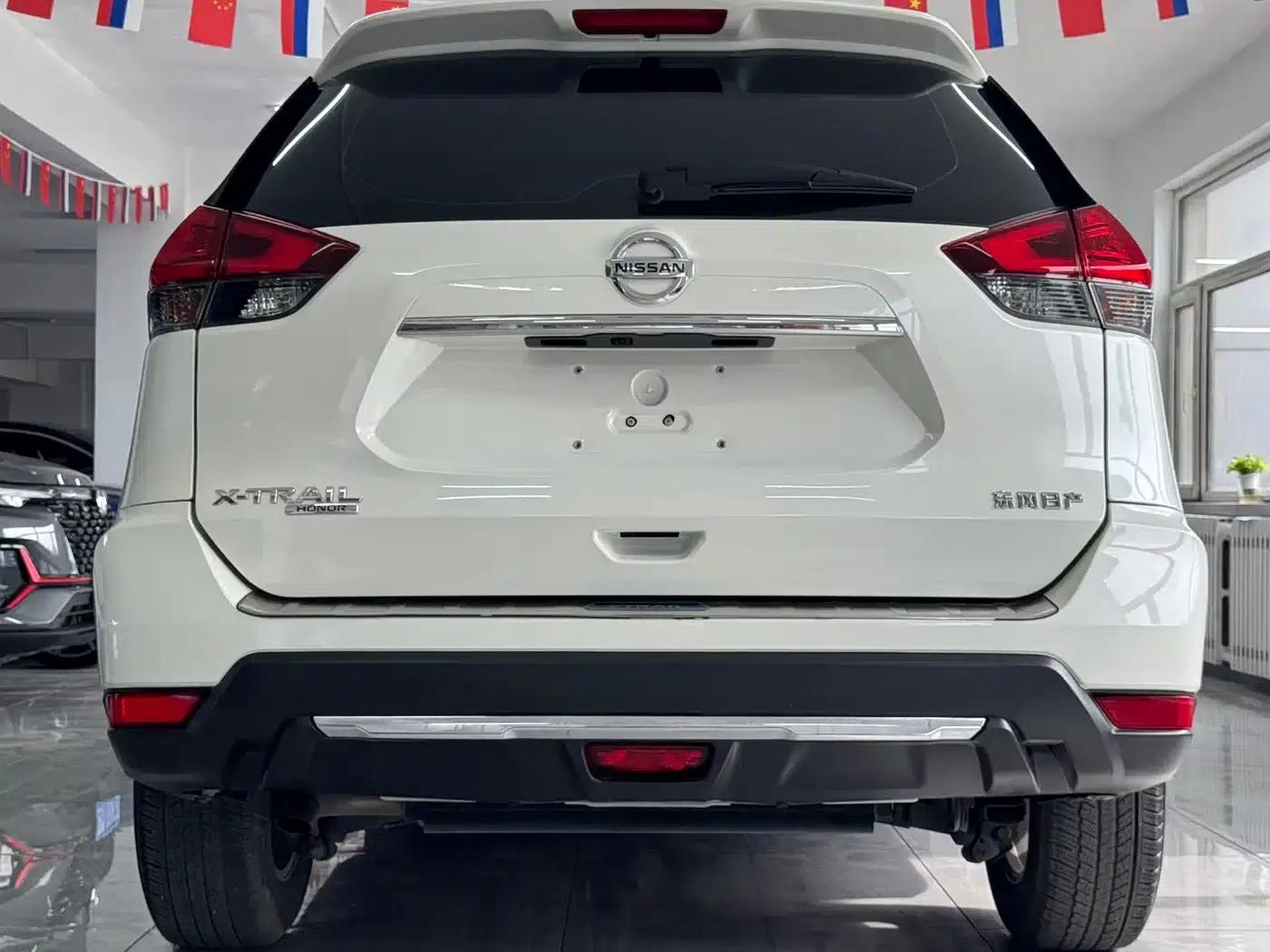 Nissan X-Trail 2022 Facelift 2.0L 2WD Intelligent Connectivity Premium Edition — миниатюра 5