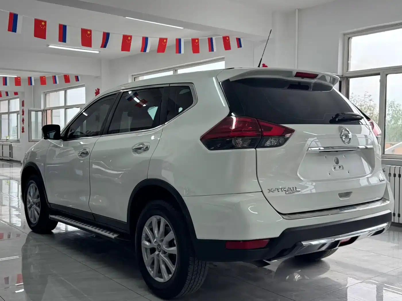Nissan X-Trail 2022 Facelift 2.0L 2WD Intelligent Connectivity Premium Edition — миниатюра 6