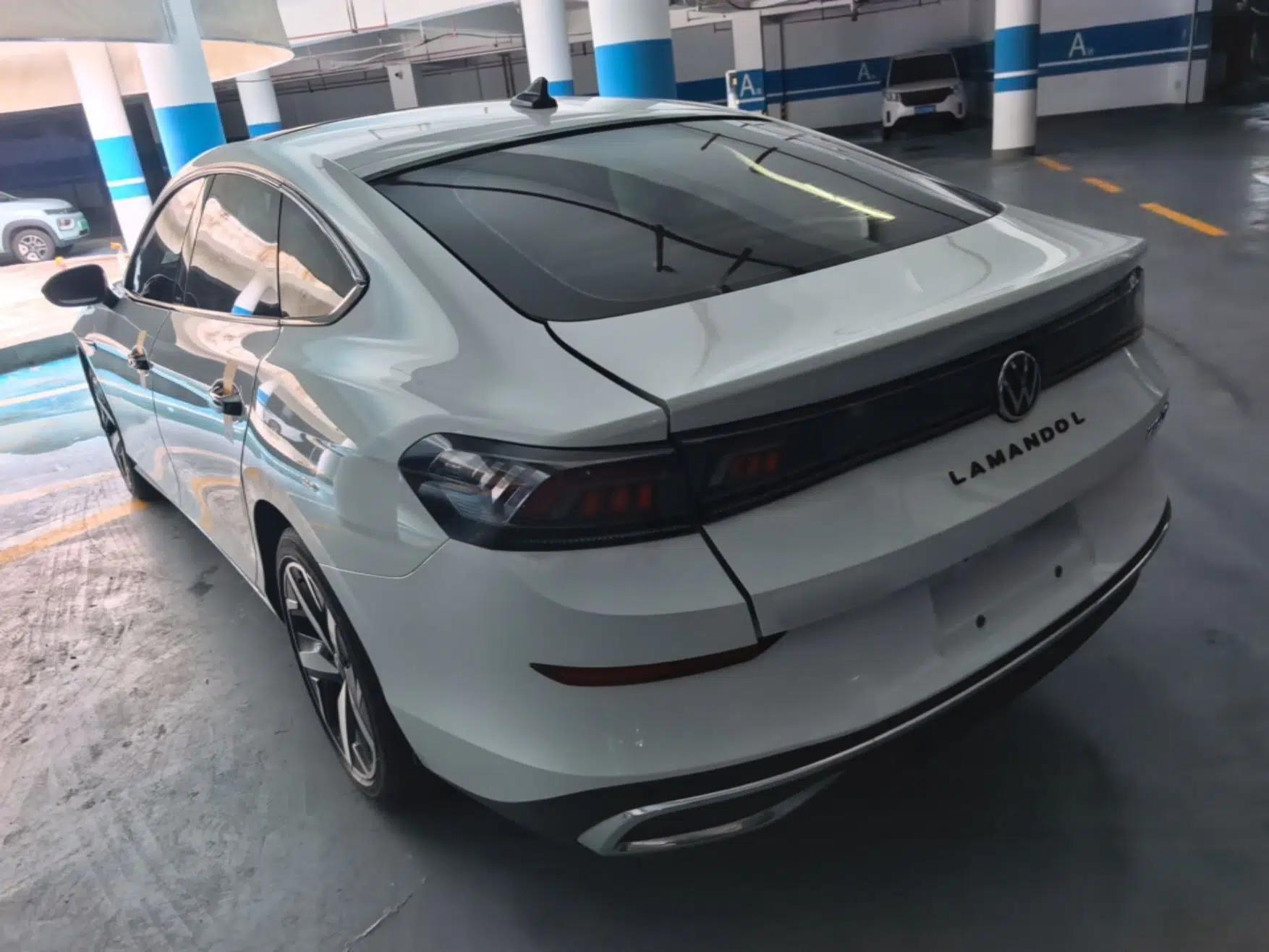 Volkswagen Lamando 2024 Lavida L 280TSI DSG Cool & Spicy Edition — миниатюра 4
