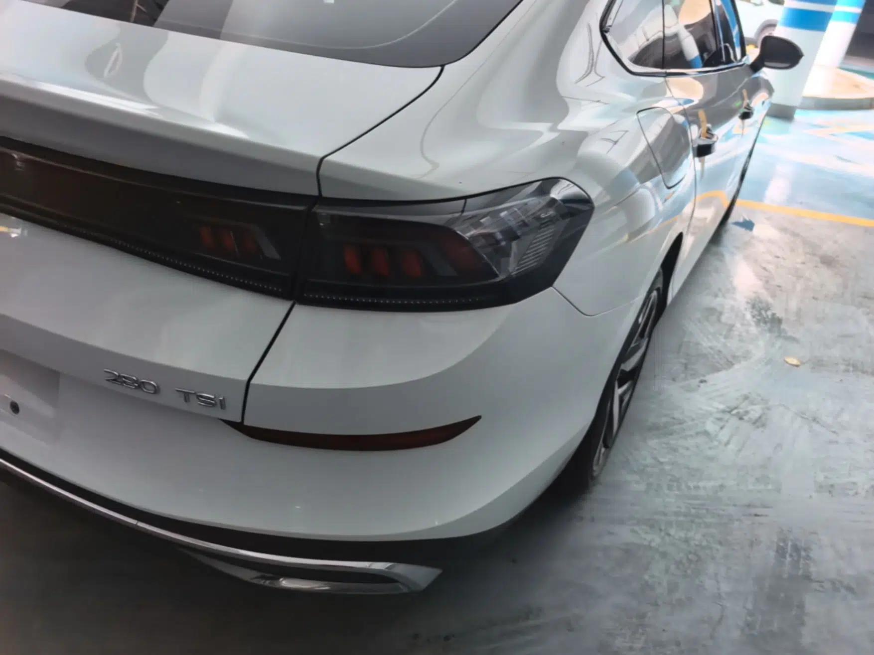 Volkswagen Lamando 2024 Lavida L 280TSI DSG Cool & Spicy Edition — миниатюра 9
