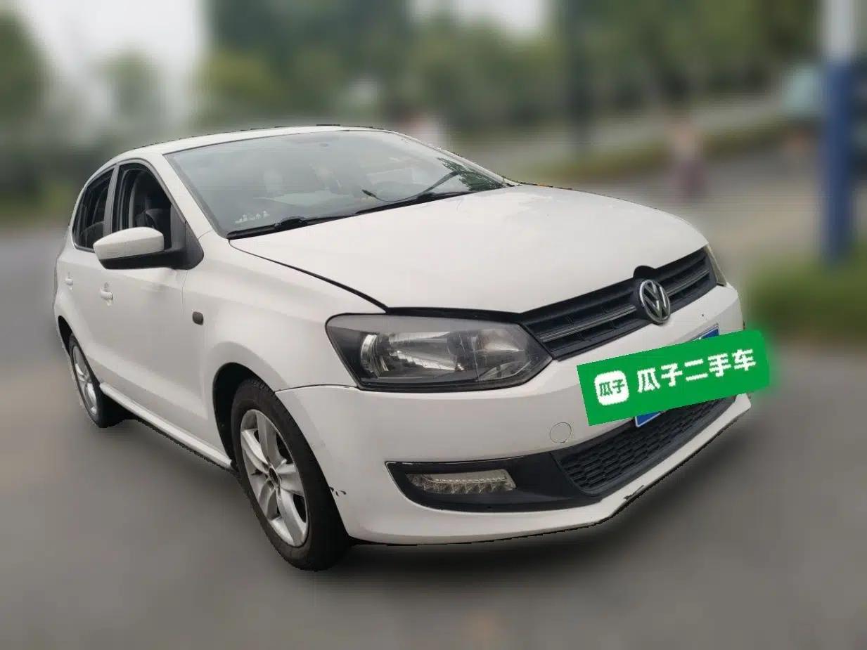 Volkswagen Polo 2011 1.6L Automatic ZhiShang Version — миниатюра 3