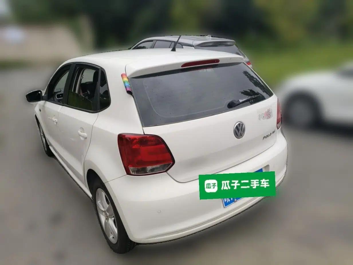 Volkswagen Polo 2011 1.6L Automatic ZhiShang Version — миниатюра 4