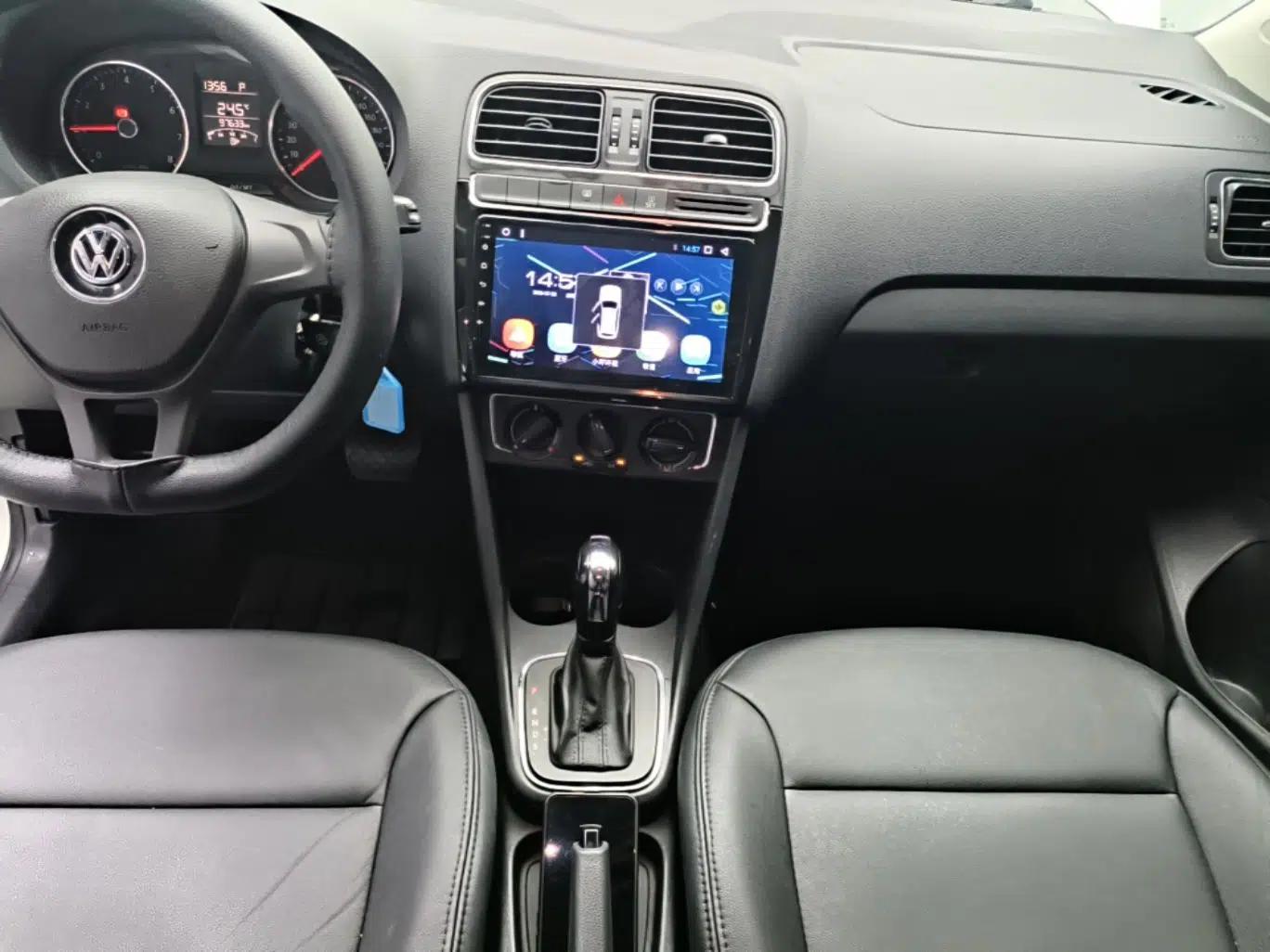 Volkswagen Polo 2014 1.6L Automatic Comfort Edition — миниатюра 15