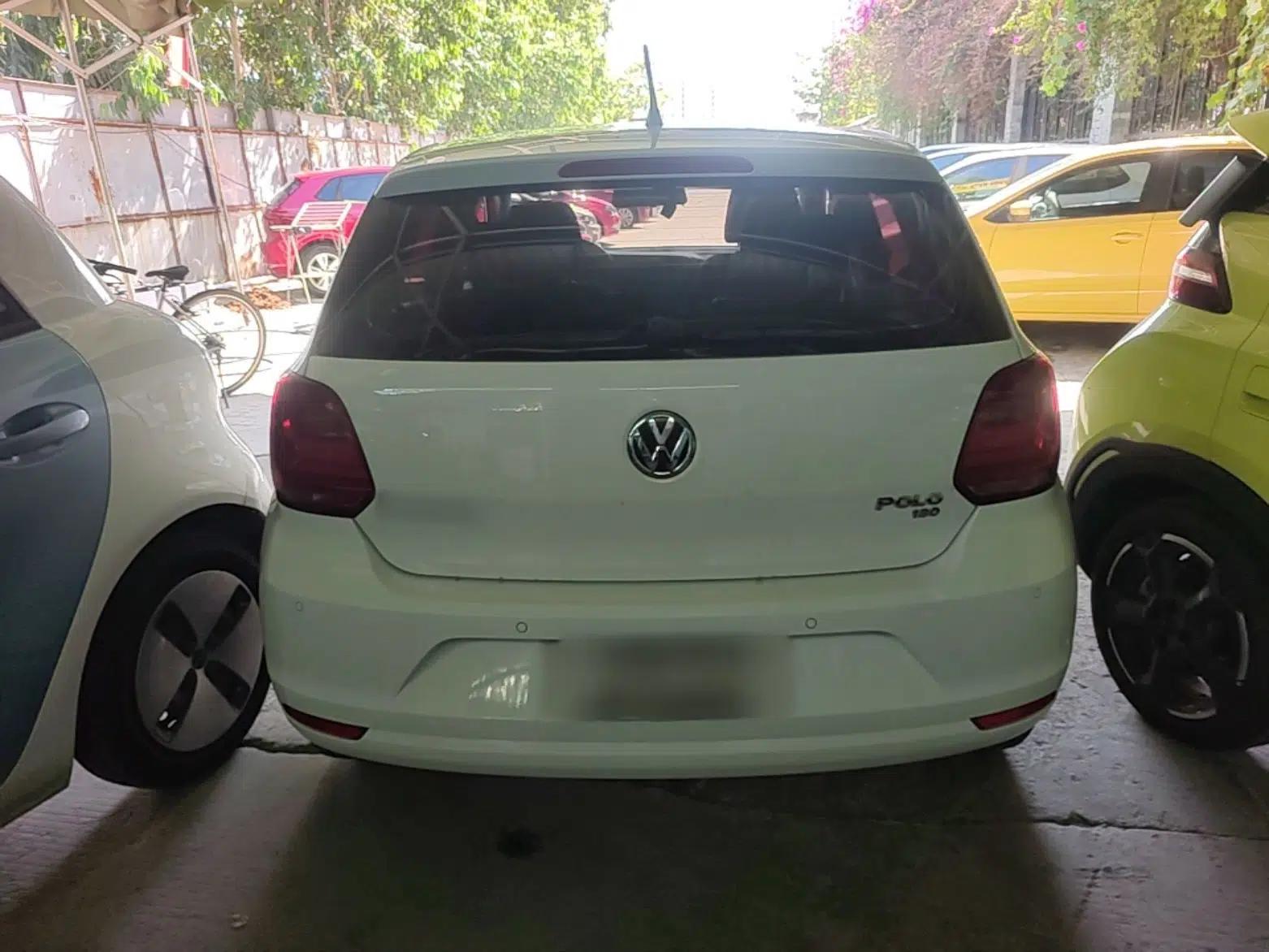 Volkswagen Polo 2016 1.6L Automatic Comfort Model — миниатюра 5