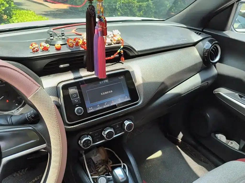 Nissan Kicks 2017 1.5L CVT Cool Edition — миниатюра 14
