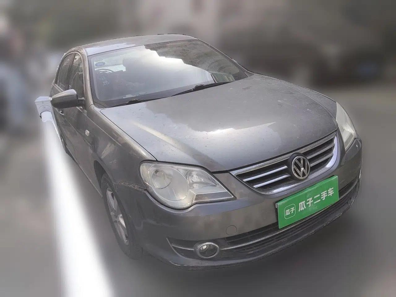 Volkswagen Bora 2011 1.6L Manual Fashion Edition — миниатюра 3