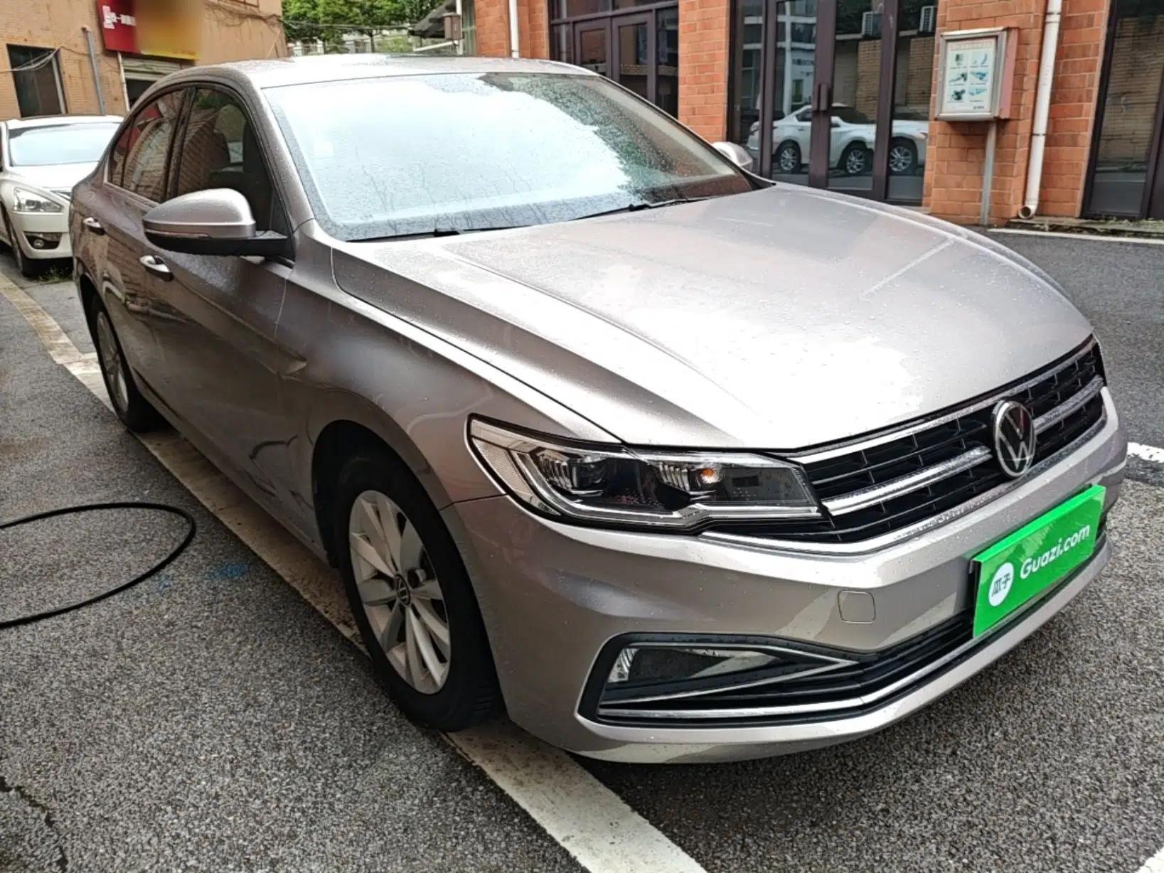 Volkswagen Bora 2021 1.5L Automatic Elite Smart Connect Edition — миниатюра 3