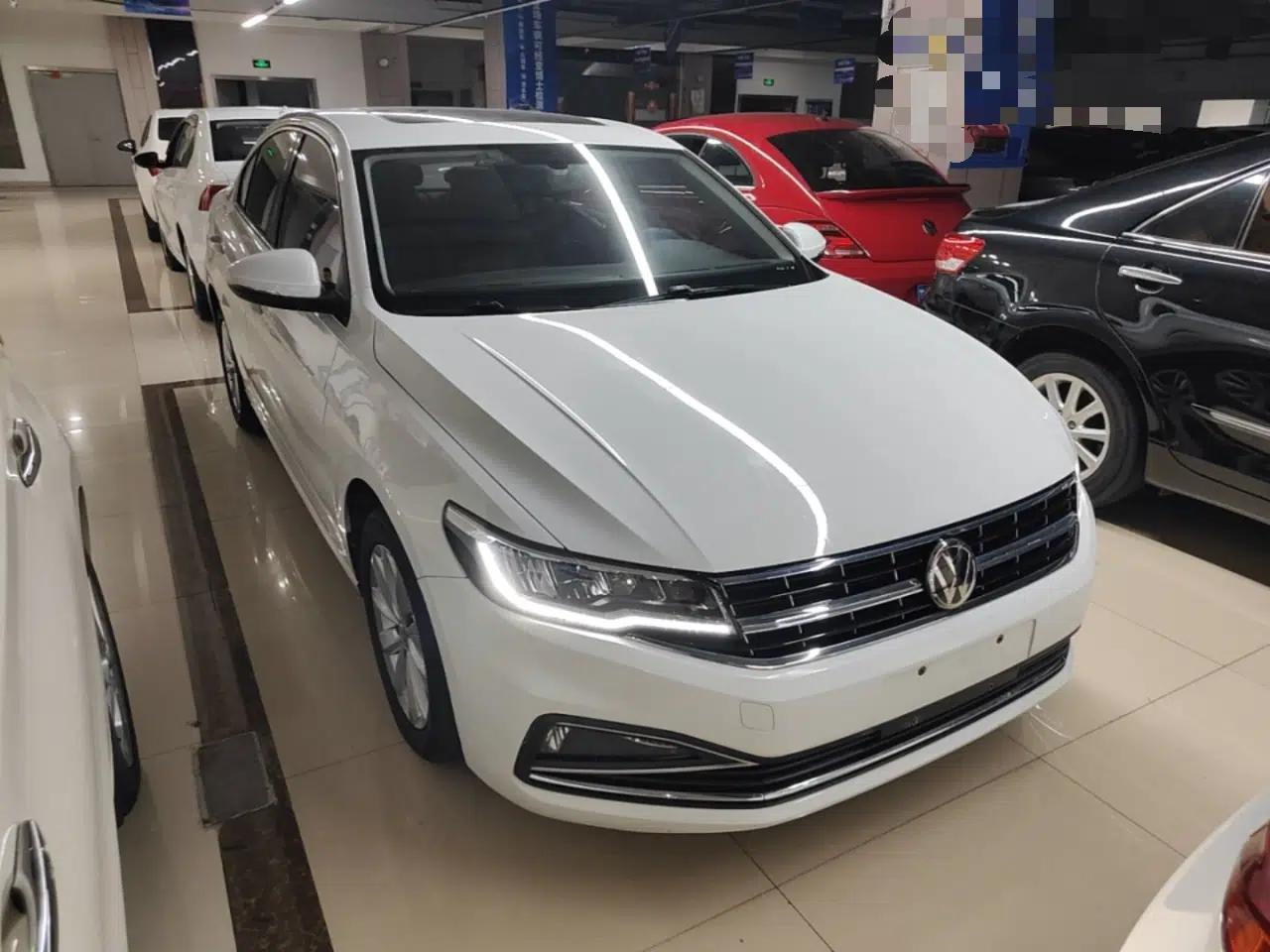 Volkswagen Bora 2019 Revised Version 1.5L Automatic Elite Edition China VI Standard — миниатюра 3