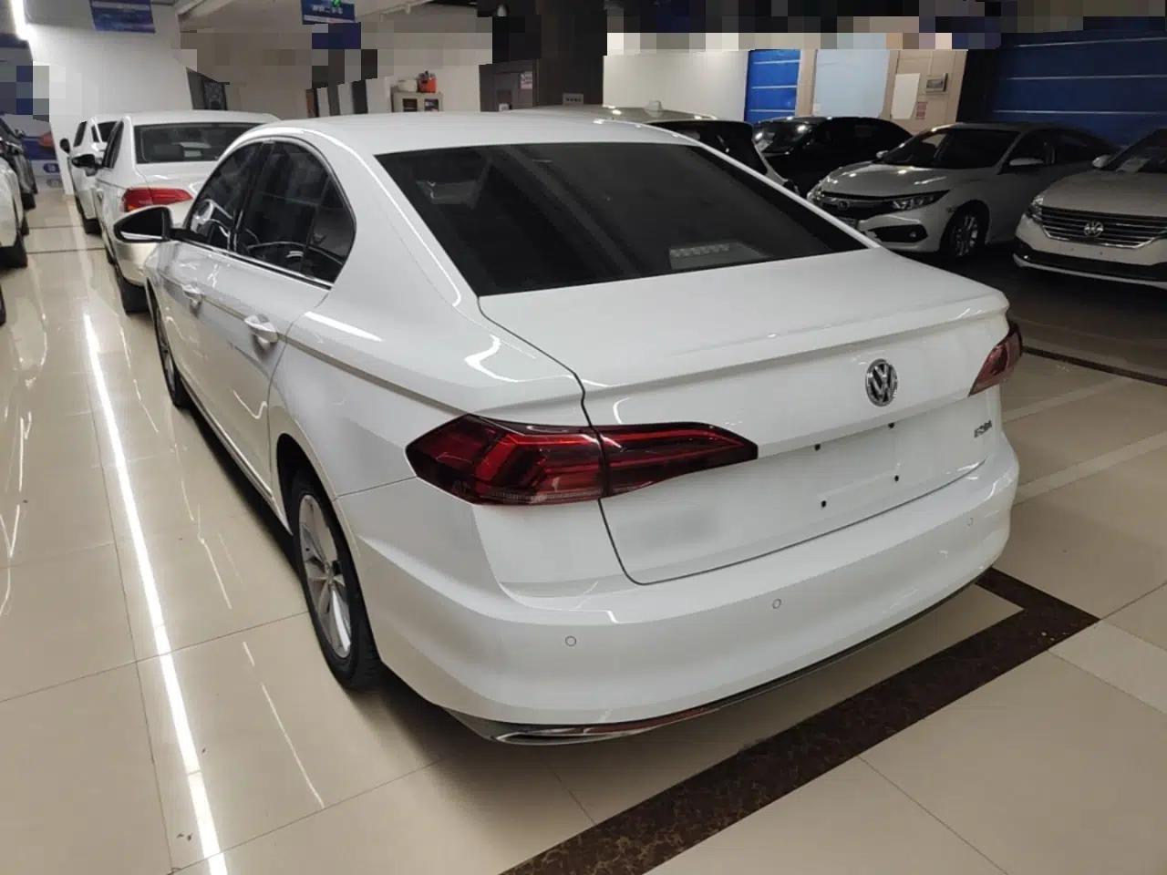 Volkswagen Bora 2019 Revised Version 1.5L Automatic Elite Edition China VI Standard — миниатюра 4