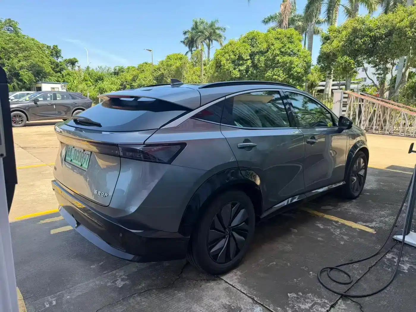 ARIYA 2022 Two-Wheel Drive Long Range Top-of-the-Line Edition — миниатюра 5