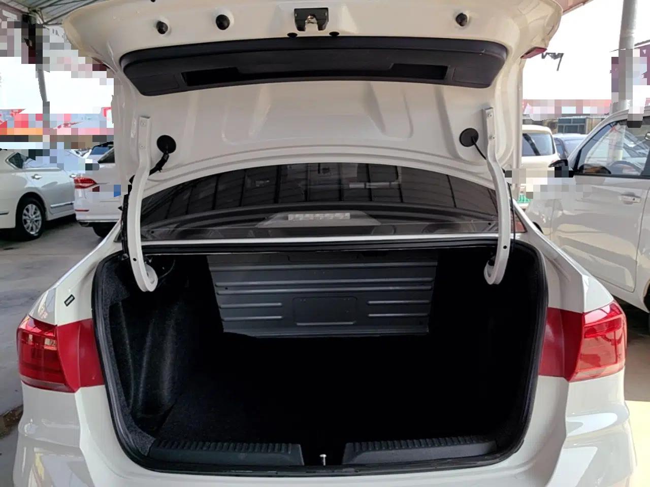 Volkswagen Santana 2019 1.5L Automatic Fashion Edition China VI — миниатюра 22