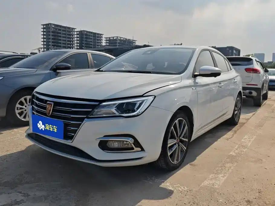 Roewe i5 2019 20T Automatic Intelligent Network Super Smart Edition — миниатюра 1