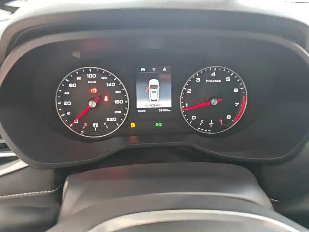 Roewe i5 2019 1.5L Manual 4G Connected Flagship Edition — миниатюра 12