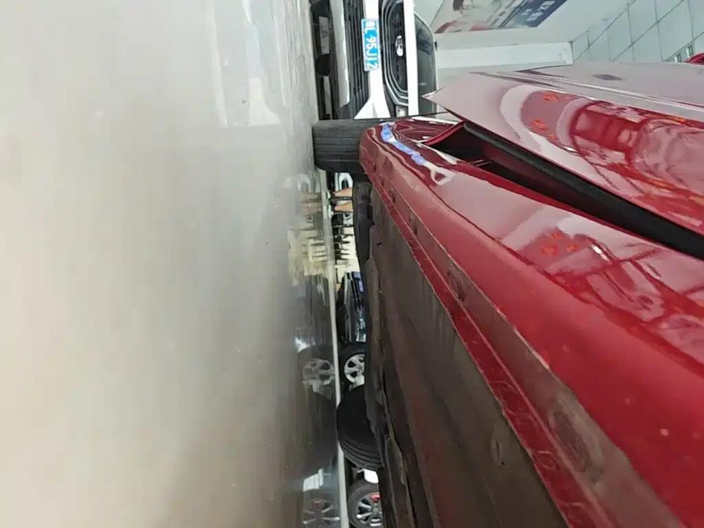 Roewe i5 2019 1.5L Manual 4G Connected Flagship Edition — миниатюра 21