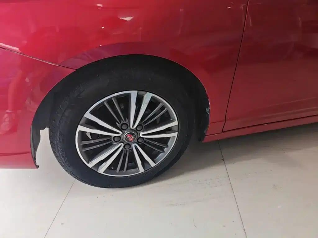 Roewe i5 2019 1.5L Manual 4G Connected Flagship Edition — миниатюра 23