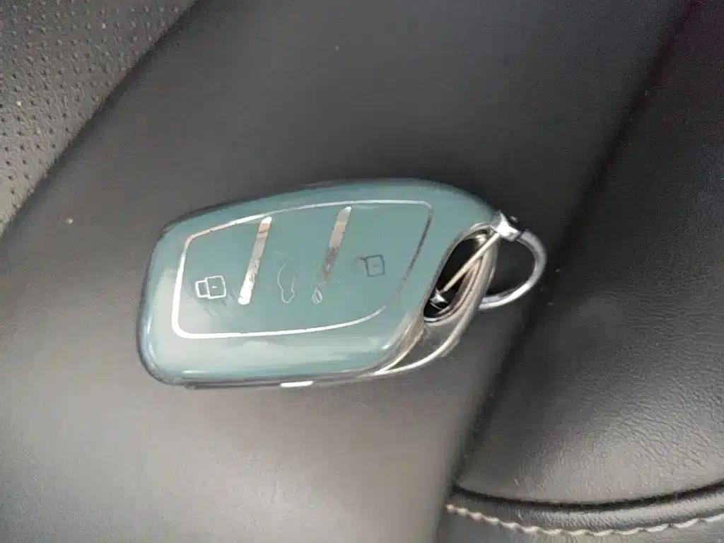Roewe i5 2019 1.5L Manual 4G Connected Flagship Edition — миниатюра 9