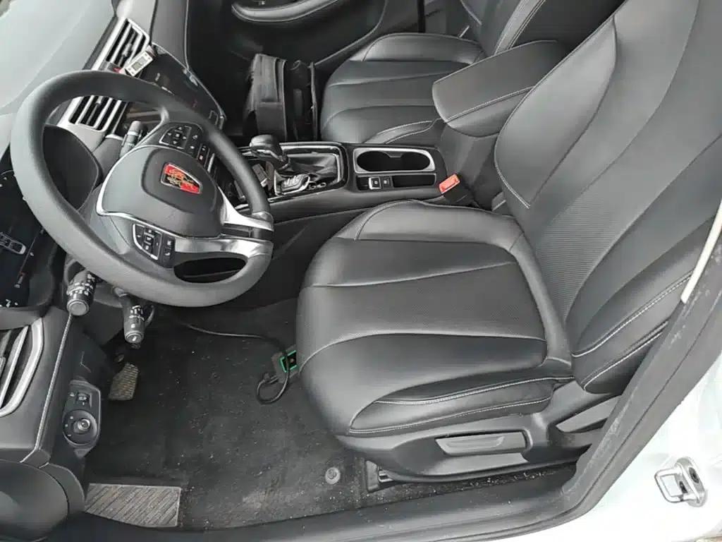 Roewe i5 2020 1.5L Automatic 4G Connected Leading Flagship Edition — миниатюра 15