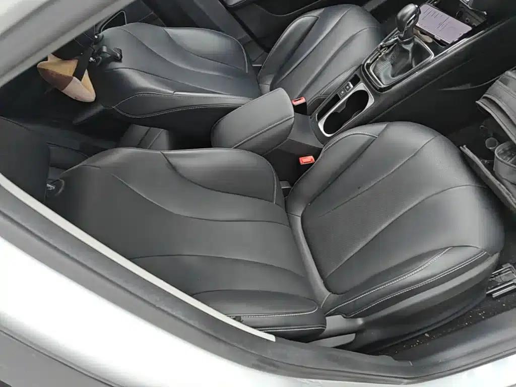Roewe i5 2020 1.5L Automatic 4G Connected Leading Flagship Edition — миниатюра 25