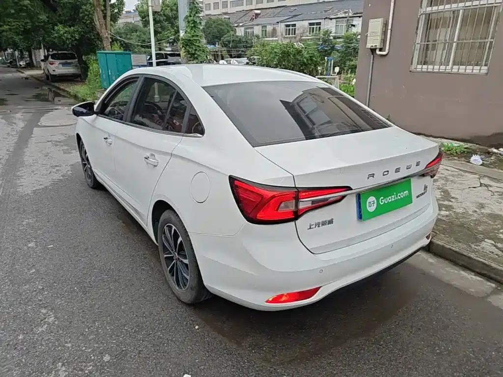 Roewe i5 2020 1.5L Automatic 4G Connected Leading Flagship Edition — миниатюра 5