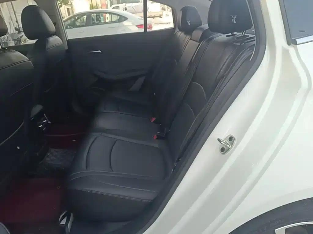 Roewe i5 2023 1.5L CVT Premium Edition — миниатюра 17