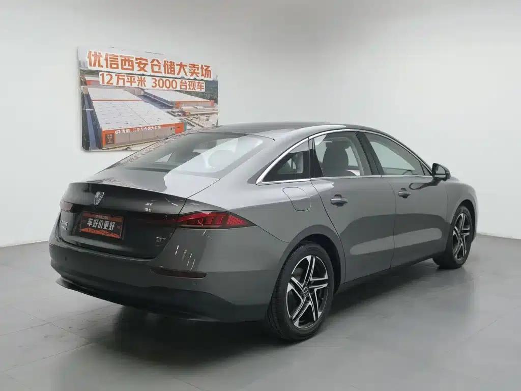 Roewe D7 2023 DMH 125km Flagship Edition — миниатюра 2
