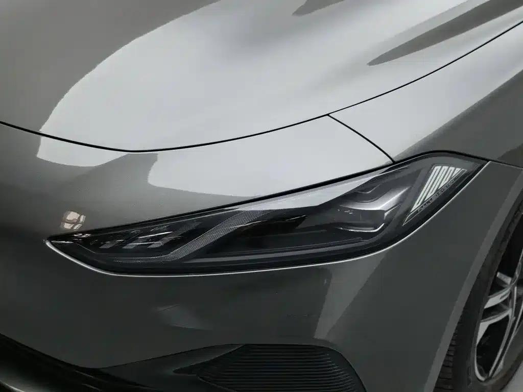 Roewe D7 2023 DMH 125km Flagship Edition — миниатюра 7