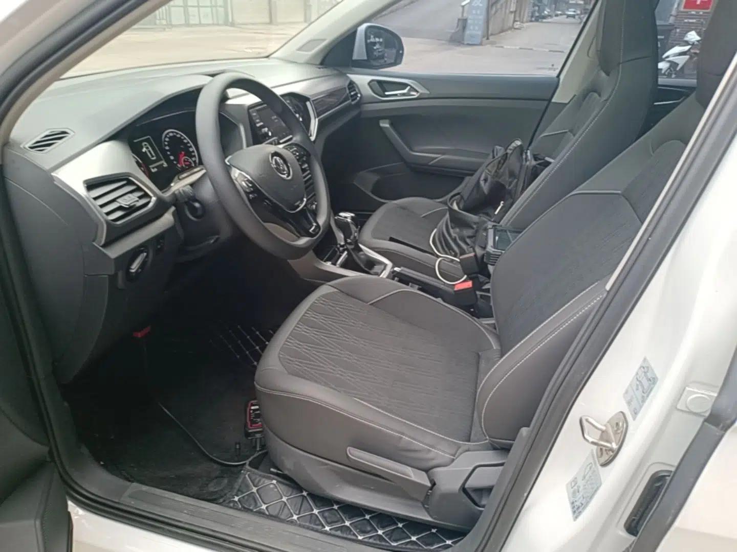 Volkswagen T-Cross 2020 280TSI DSG Comfort Edition — миниатюра 17