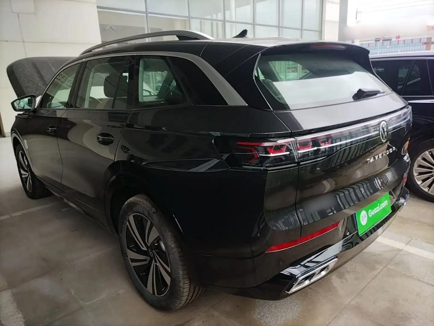 Volkswagen Tavendor 2023 380TSI Four-Wheel Drive R-Line Cruise Edition — миниатюра 4