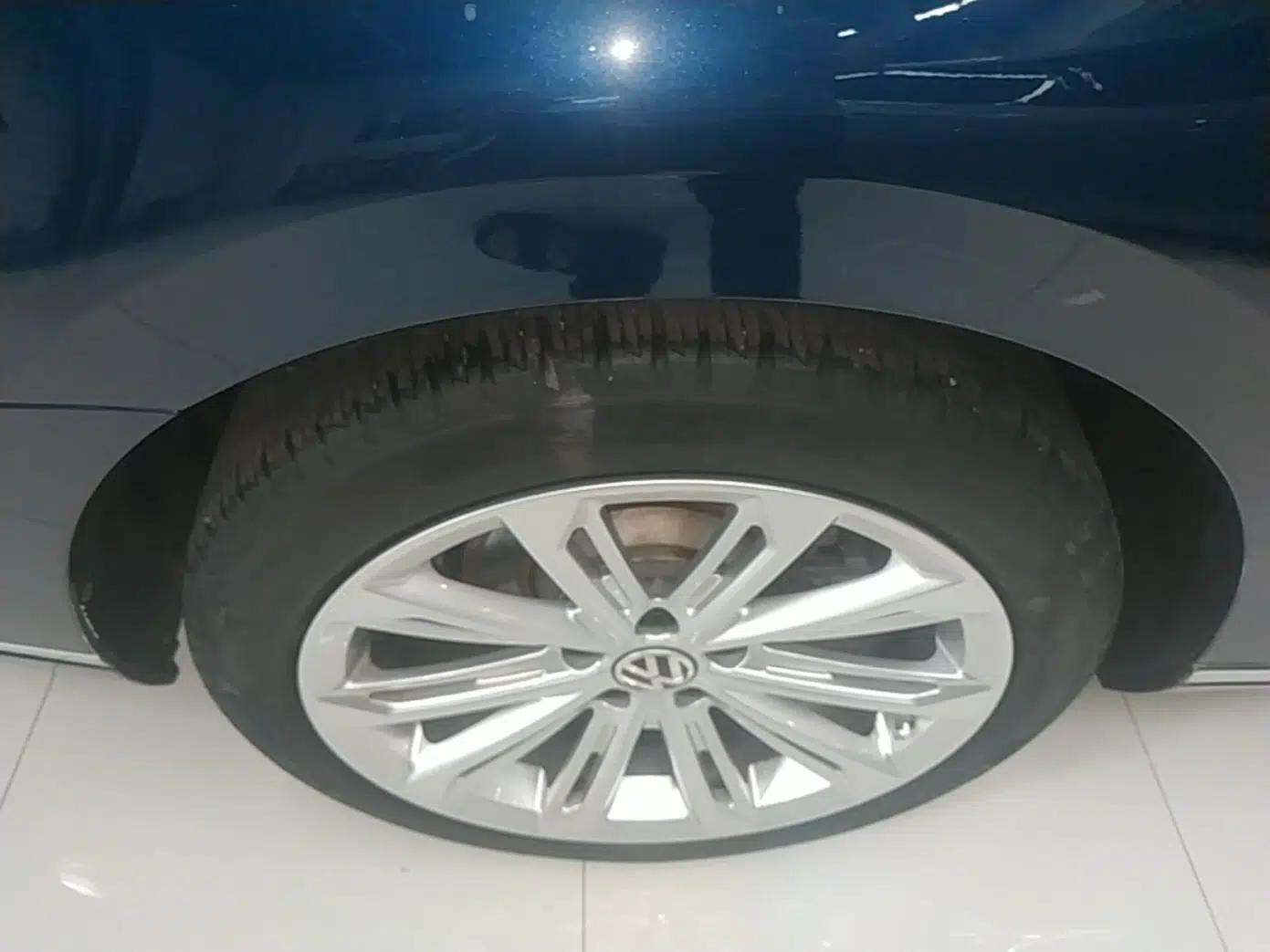 Volkswagen Variant 2021 2.0T Comfort Edition — миниатюра 11