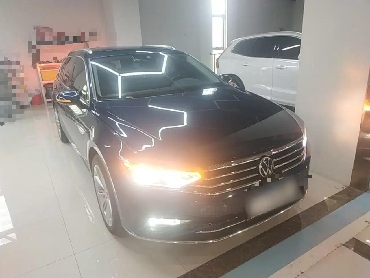 Volkswagen Variant 2021 2.0T Comfort Edition — миниатюра 3