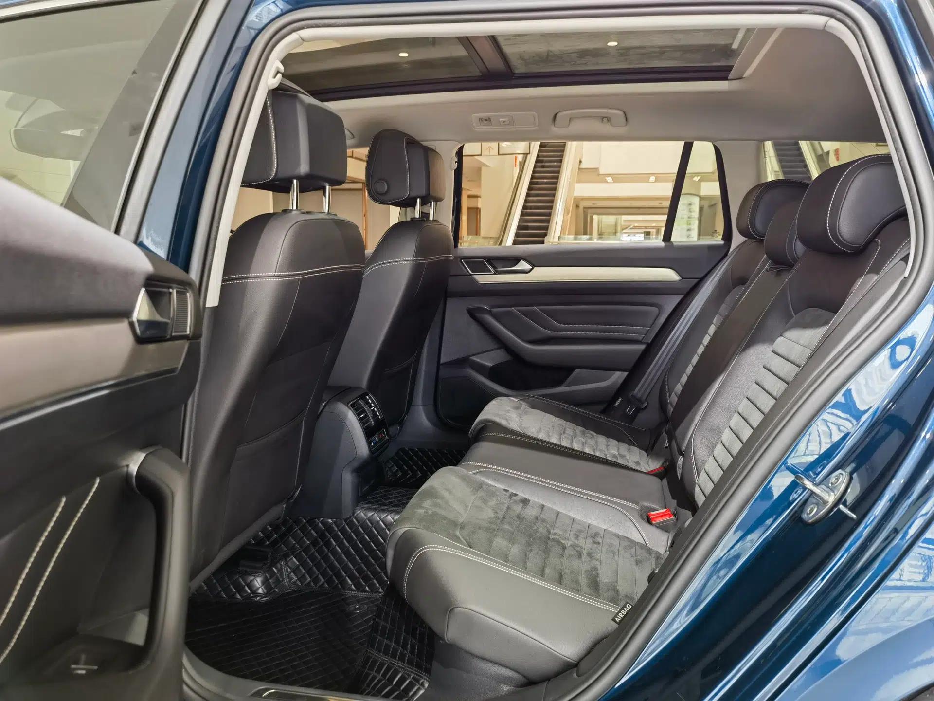 Volkswagen Variant 2021 2.0T Comfort Edition — миниатюра 30
