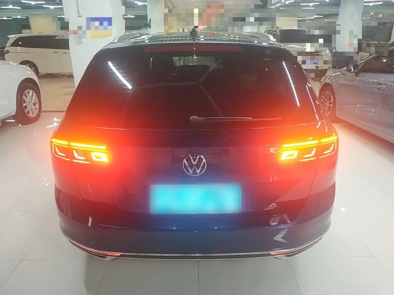 Volkswagen Variant 2021 2.0T Comfort Edition — миниатюра 5