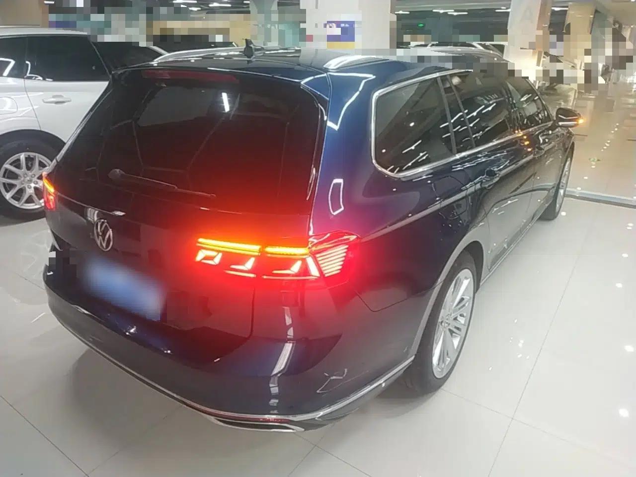 Volkswagen Variant 2021 2.0T Comfort Edition — миниатюра 6