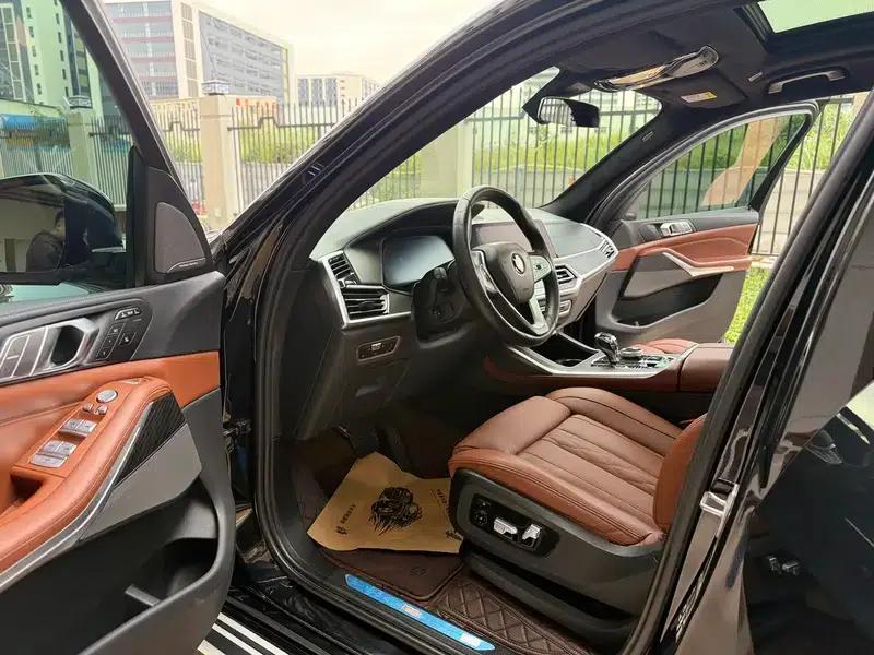 BMW X7 2022 xDrive40i Luxury Package — миниатюра 12